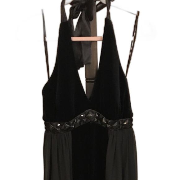 Bethany black formal gown NWT size 6 - Picture 1 of 4